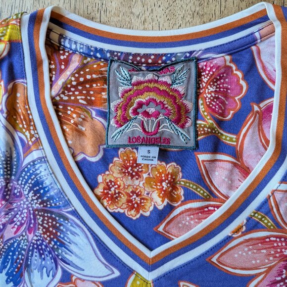 Johnny Was Janie Favorite Short Sleeve V‑Neck Swing Tee Leilah, Size Small - Picture 7 of 9